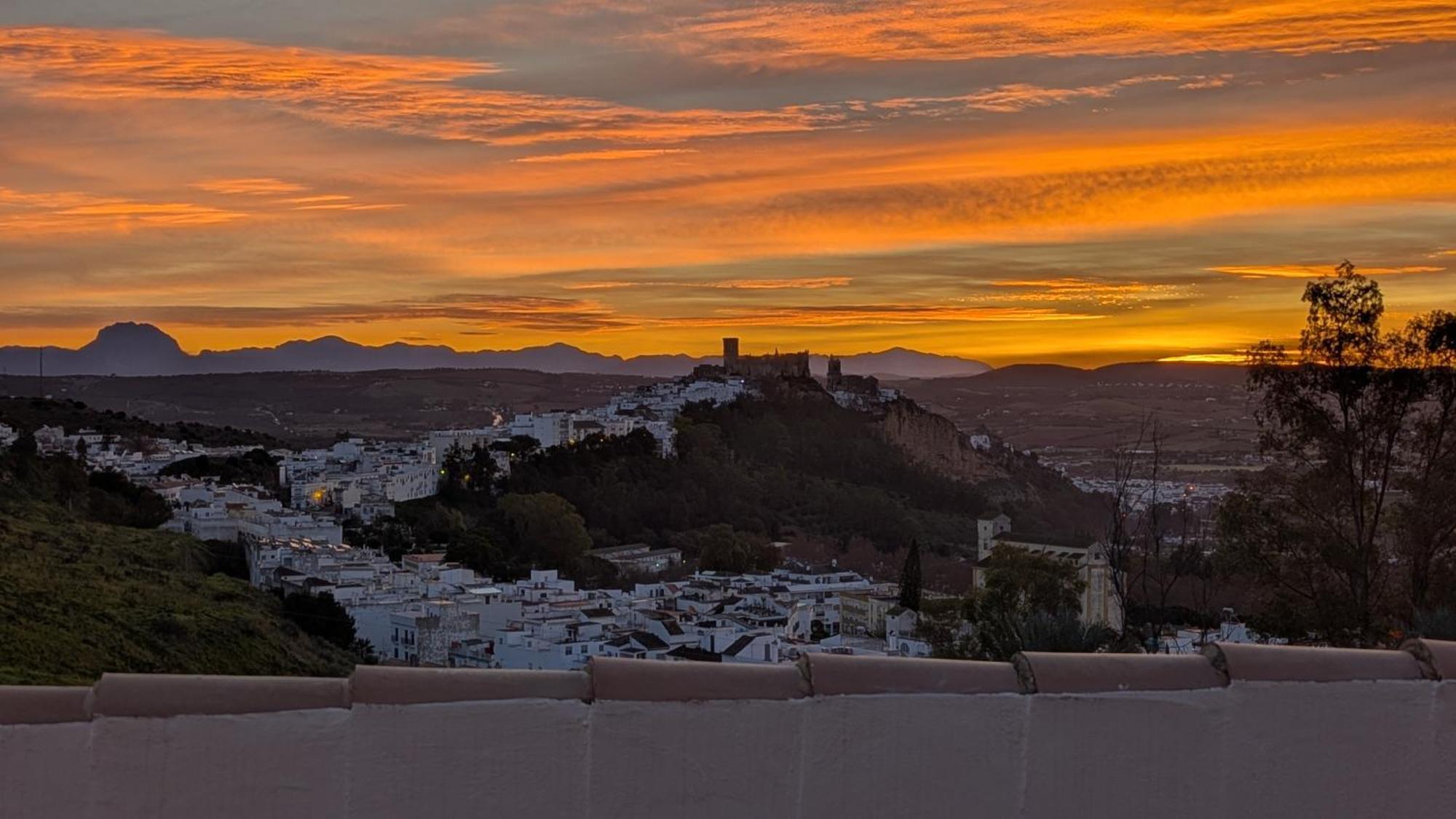 アルコス・デ・ラ・フロンテーラAtico Arcos Terraza Relaxアパートメント エクステリア 写真